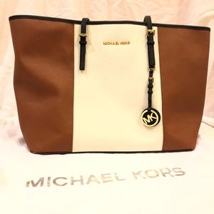 Michael Kors Jet Set Large tote